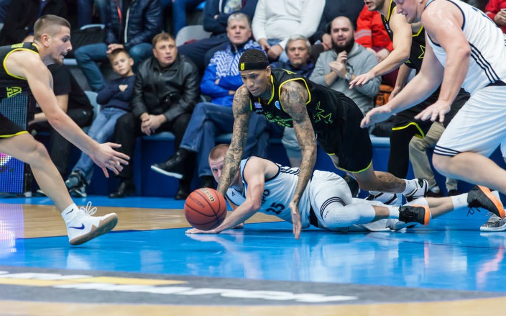 Ντνίπρο-Άρης 51-55: «Απόδραση» από την Ουκρανία (photos)