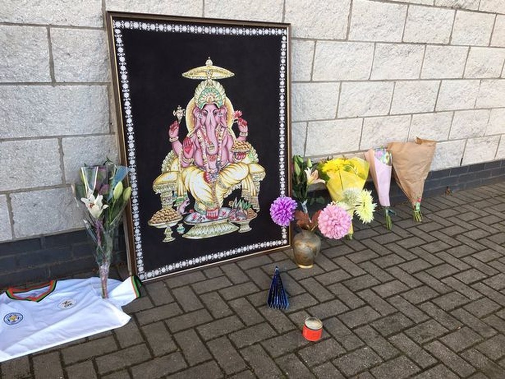 Λέστερ: Ήδη θρηνούν τον ιδιοκτήτη της οι Άγγλοι οπαδοί (photo)