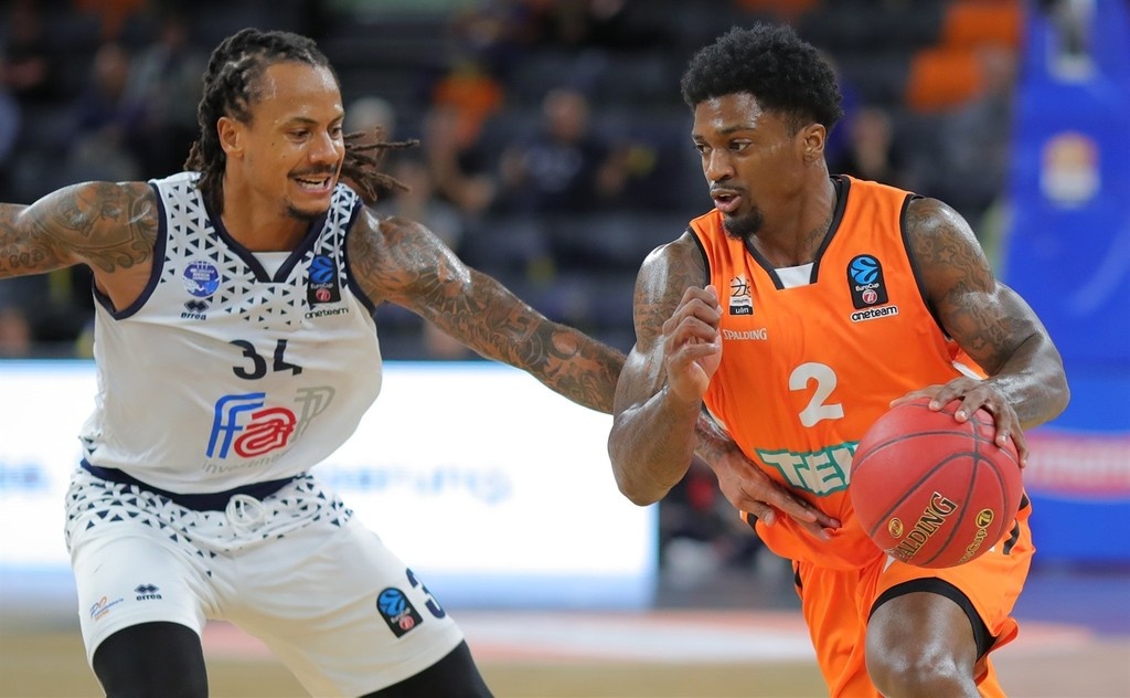 Eurocup: Ο Ερυθρός Αστέρας «κατάπιε» τη Γαλατά του Όγκαστ!