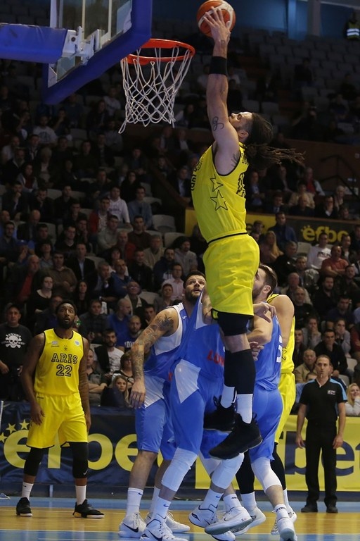 Λουκόιλ Λέφσκι-Άρης 77-66: Το προσπάθησε αλλά κατέρρευσε (photos)