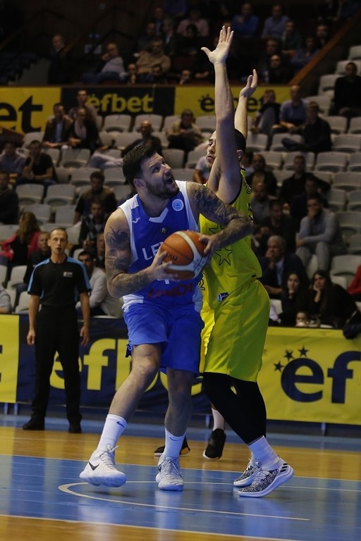 Λουκόιλ Λέφσκι-Άρης 77-66: Το προσπάθησε αλλά κατέρρευσε (photos)