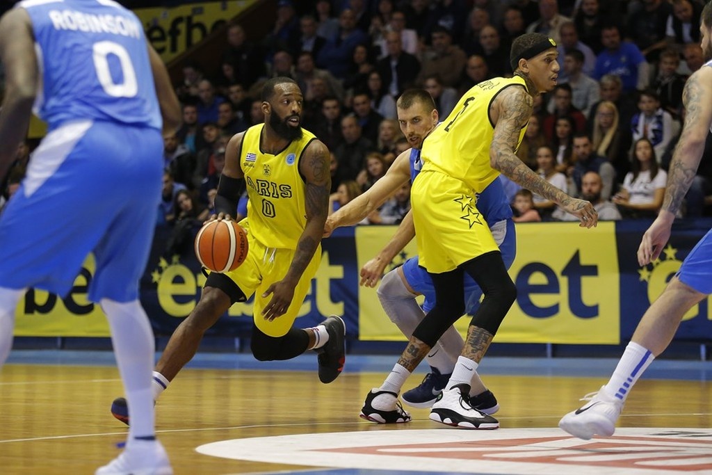 Λουκόιλ Λέφσκι-Άρης 77-66: Το προσπάθησε αλλά κατέρρευσε (photos)