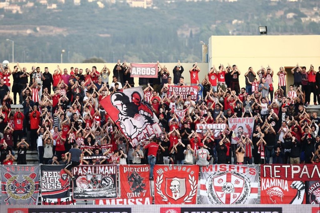 Παναχαϊκή – Ολυμπιακός 0-2: Γκολ και… ξύλο (photos)