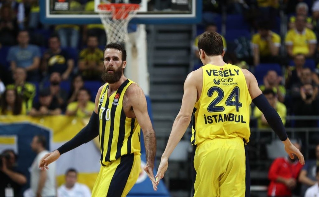 Φενέρμπαχτσε-Μπάγερν Μονάχου 88-84: Δυσκολεύτηκε αλλά μίλησε στο τέλος (photos)