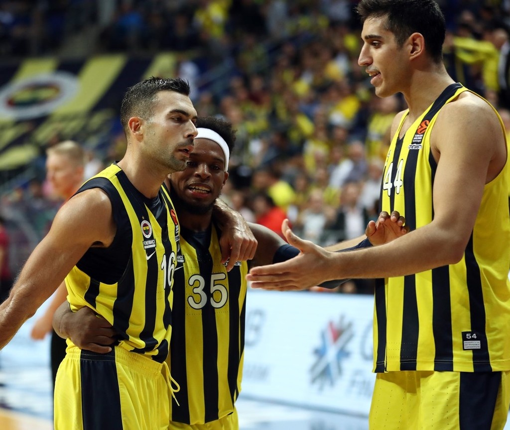 Φενέρμπαχτσε-Μπάγερν Μονάχου 88-84: Δυσκολεύτηκε αλλά μίλησε στο τέλος (photos)