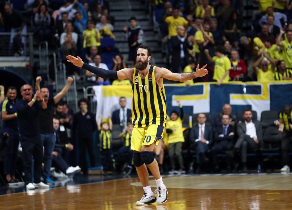 Φενέρμπαχτσε-Μπάγερν Μονάχου 88-84: Δυσκολεύτηκε αλλά μίλησε στο τέλος (photos)
