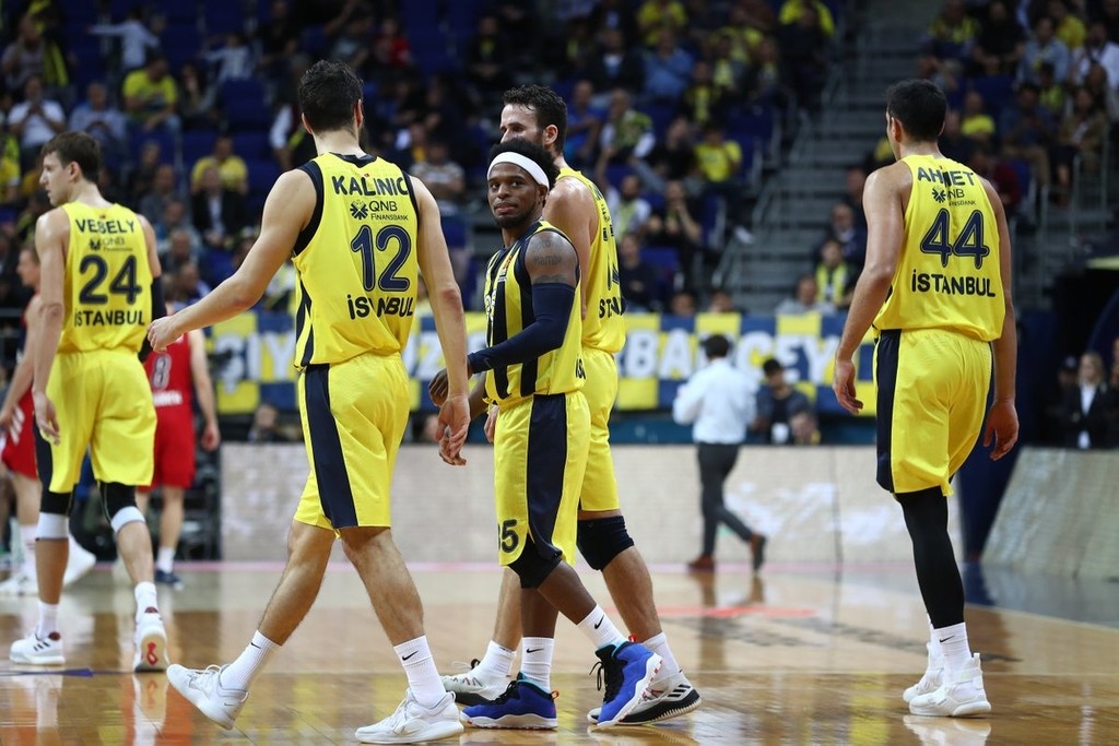 Φενέρμπαχτσε-Μπάγερν Μονάχου 88-84: Δυσκολεύτηκε αλλά μίλησε στο τέλος (photos)
