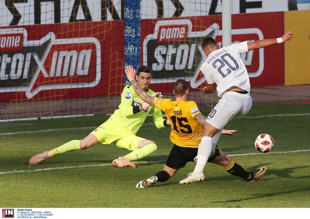 ΑΕΚ-Ατρόμητος: Το αδιανόητο τάκλιν του Τσόσιτς (photo)