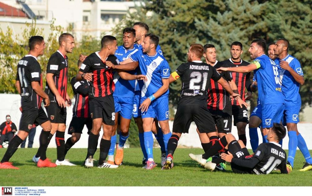 Χαμός στο Απόλλων Λάρισας-Παναχαϊκή (photos)