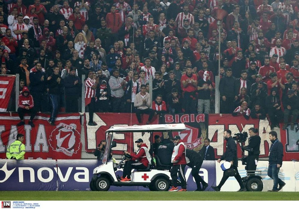 Ολυμπιακός-Παναθηναϊκός: «Πάγωσαν» με Διούδη,  σοκαριστικές στιγμές στο ντέρμπι! (photos)