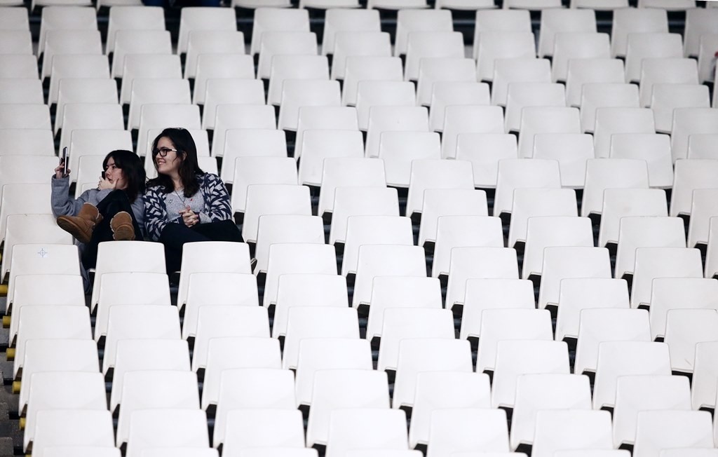 Ελλάδα-Εσθονία: Λίγοι οι πιστοί φίλοι της Εθνικής (photos)