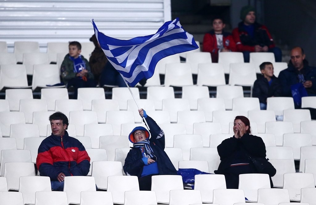 Ελλάδα-Εσθονία: Λίγοι οι πιστοί φίλοι της Εθνικής (photos)