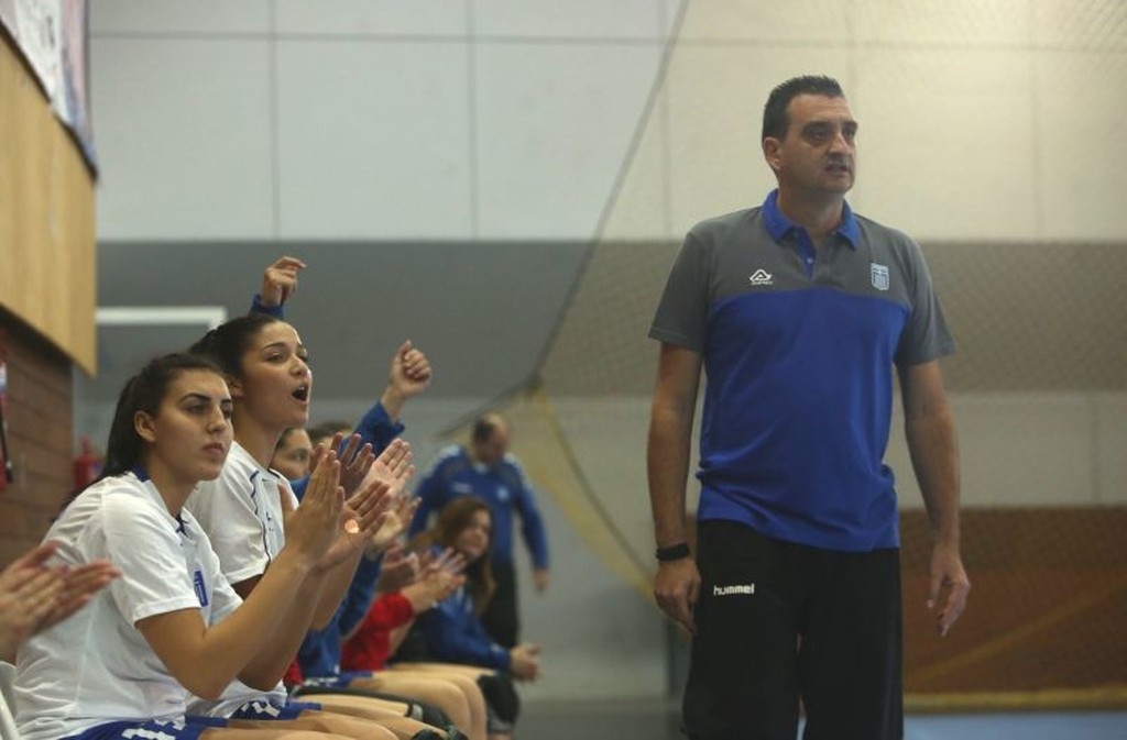 Εθνική Χάντμπολ Γυναικών: Ισόπαλο το δεύτερο τεστ (photos)