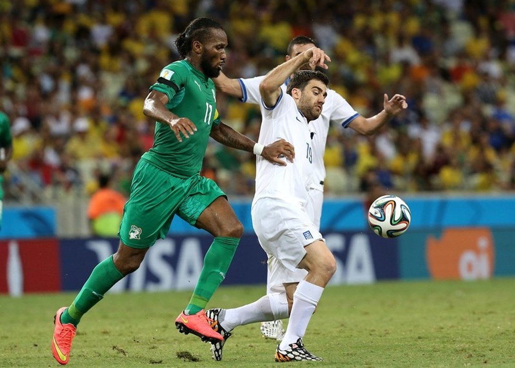 Ο Ντρογκμπά απέναντι στους Έλληνας (photos & videos)