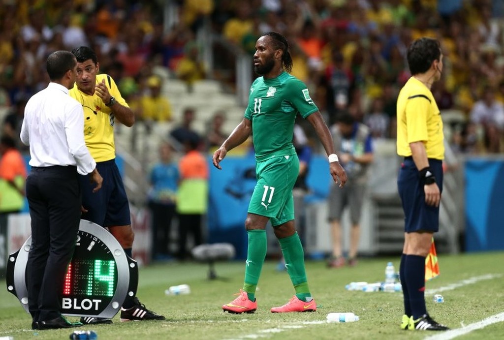 Ο Ντρογκμπά απέναντι στους Έλληνας (photos & videos)