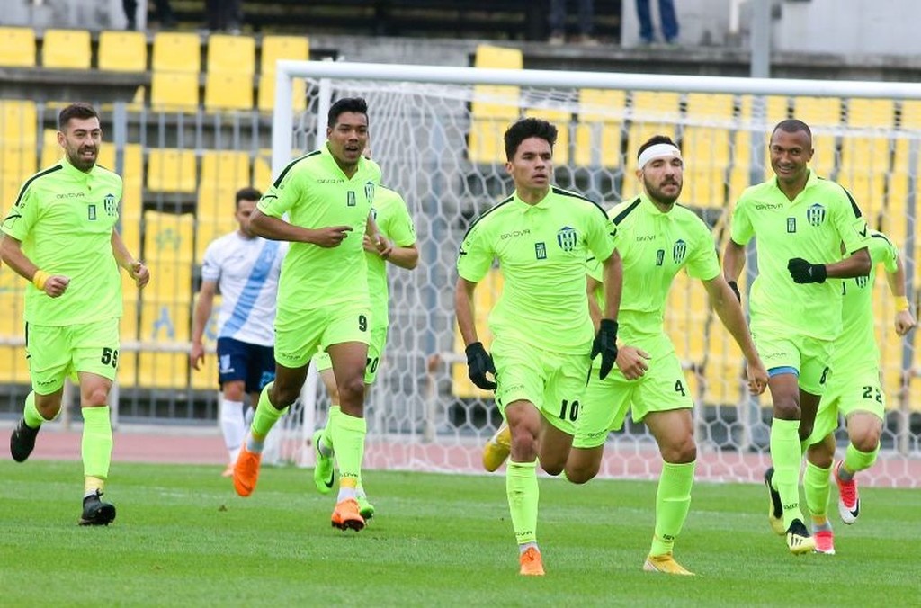 Μυθικό: Τραυματισμός παίκτη στους πανηγυρισμούς! (video+photos)