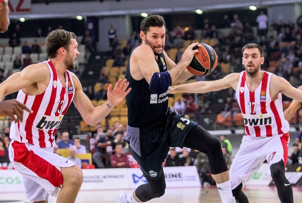 Euroleague: To σοκ της ΤΣΣΚΑ και το «στραπάτσο» του Παναθηναϊκού ΟΠΑΠ στη Βιτόρια (videos+photos)