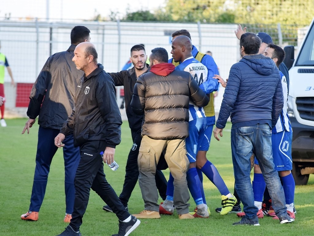 ΑΟΧ Κισσαμικός-Ηρόδοτος: Οι συγκλονιστικές στιγμές του τραυματισμού του Μασάδο (photos)