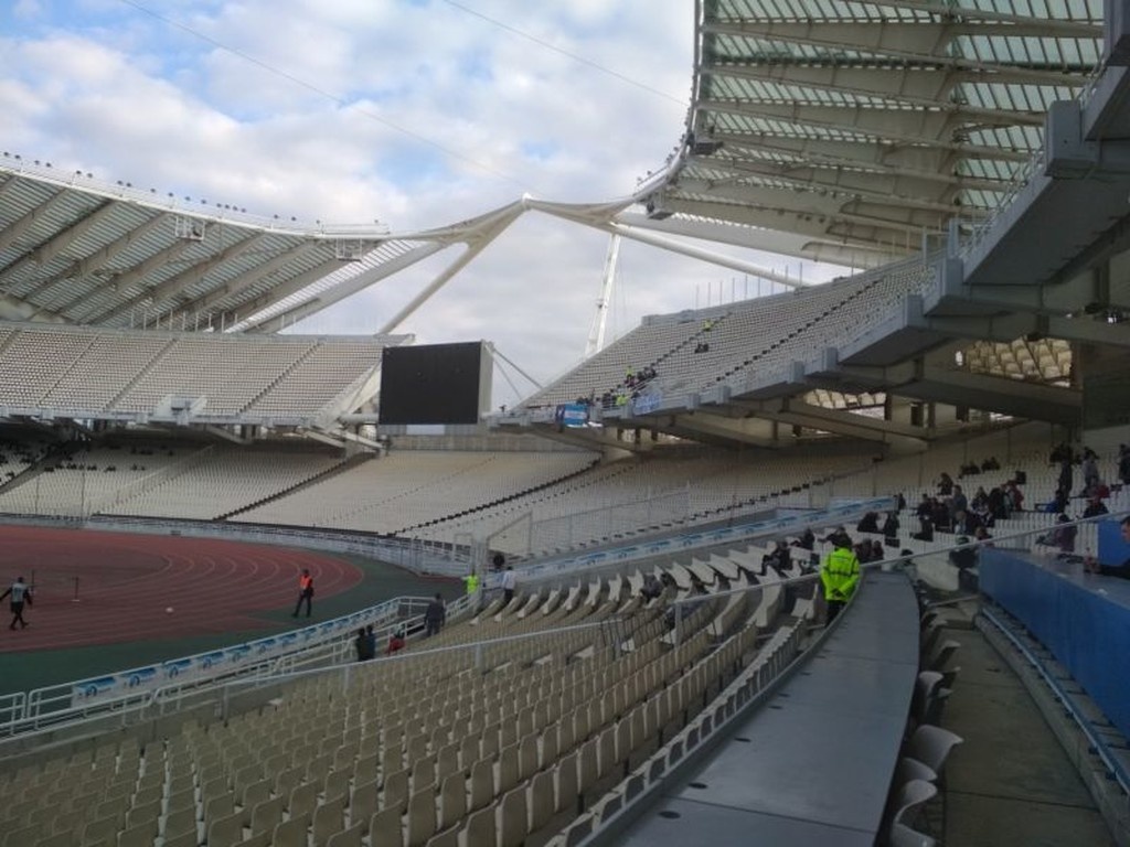 Και στο ΟΑΚΑ το φοβερό πανό των οπαδών του Απόλλωνα Σμύρνης (photos)