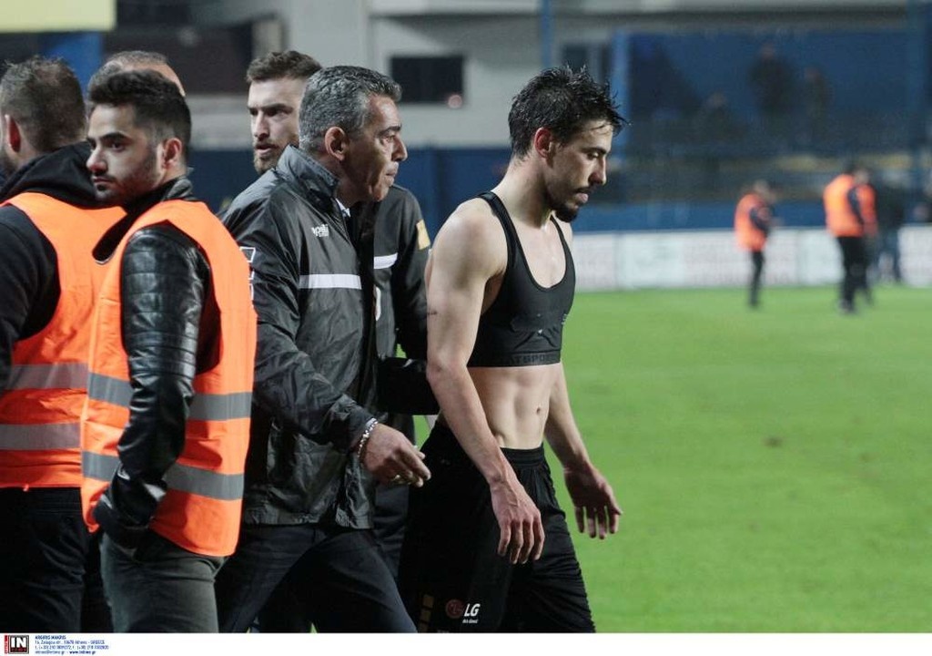 ΑΕΚ: Έξαλλος ο Μελισσανίδης, τα 'χωσε στους παίκτες - Τι είπε για Ουζουνίδη