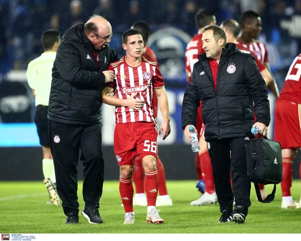 Ατρόμητος-Ολυμπιακός: Χαμός και ένταση στο Περιστέρι μετά το γκολ του Κουλούρη (photos,video)