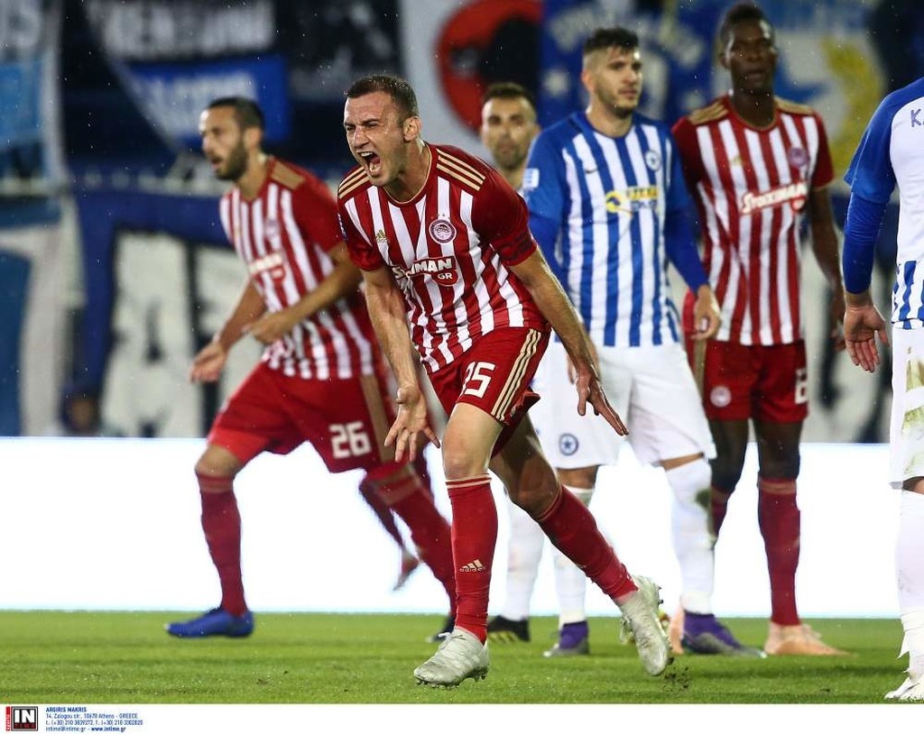 Ατρόμητος-Ολυμπιακός: Χαμός και ένταση στο Περιστέρι μετά το γκολ του Κουλούρη (photos,video)