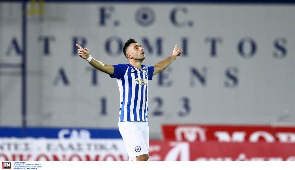 Ατρόμητος-Ολυμπιακός: Χαμός και ένταση στο Περιστέρι μετά το γκολ του Κουλούρη (photos,video)