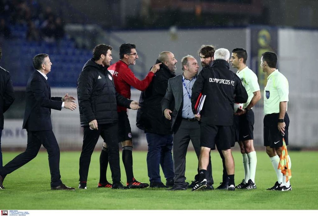 Η φάση που έκανε έξαλλο τον Ολυμπιακό στο Περιστέρι (video)