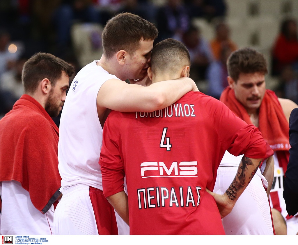 Ολυμπιακός: Έπαιξε μετά από 358 ημέρες ο Αγραβάνης (photos)