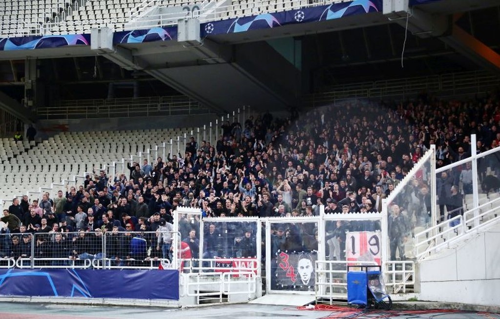 ΑΕΚ – Άγιαξ: Το χρονικό των επεισοδίων στο ΟΑΚΑ (videos+photos)