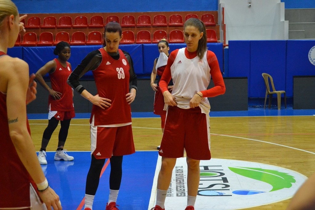 Προπόνηση στην Τουρκία για τον Ολυμπιακό (photos)