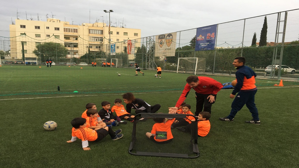 Σε Αθήνα και Κύπρο ο Tony Navarro από το GPS SEE / Valencia CF Soccer Program
