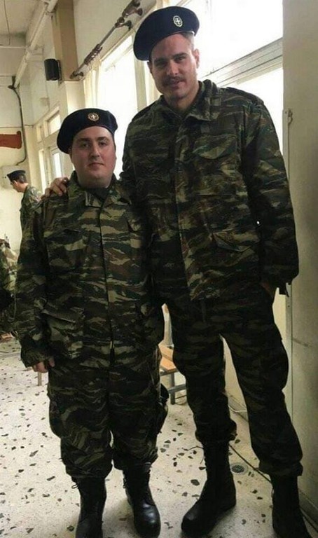 Ολυμπιακός: Στα χακί ο Μπόγρης για τη... μαμά πατρίδα (photo)