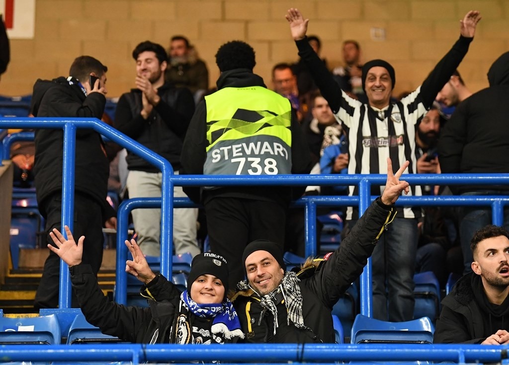 ΠΑΟΚ: Ο κόσμος κέρδισε στο «Στάμφορντ Μπριτζ» (photos, videos)