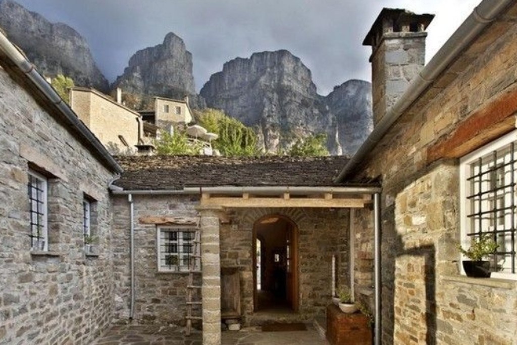 Ο Κεντέρης πήρε… χρυσό και στις επιχειρήσεις! (photos)