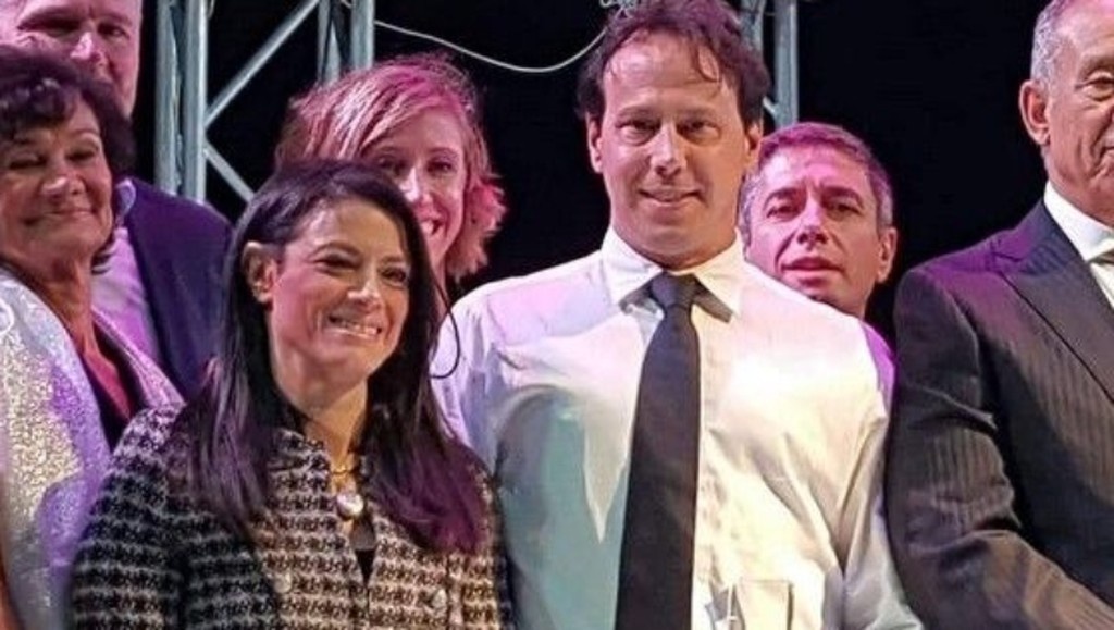 Ο Κεντέρης πήρε… χρυσό και στις επιχειρήσεις! (photos)