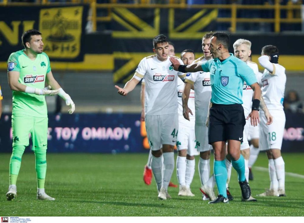 Άρης-Παναθηναϊκός: Η τρομερή επέμβαση του Διούδη στο πέναλτι του Γκάμα (photos, video)