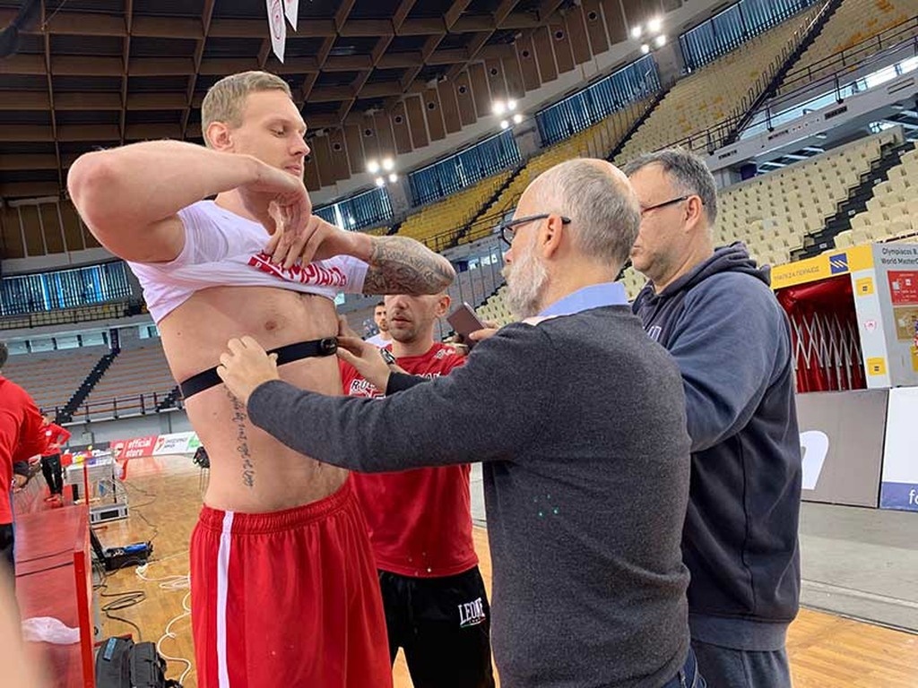 Ολυμπιακός: Μια τελείως διαφορετική προπόνηση για τους «ερυθρόλευκους» (photos)