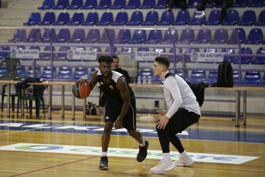 Κύμη: Με Λιούις κόντρα στον Χολαργό (photos)
