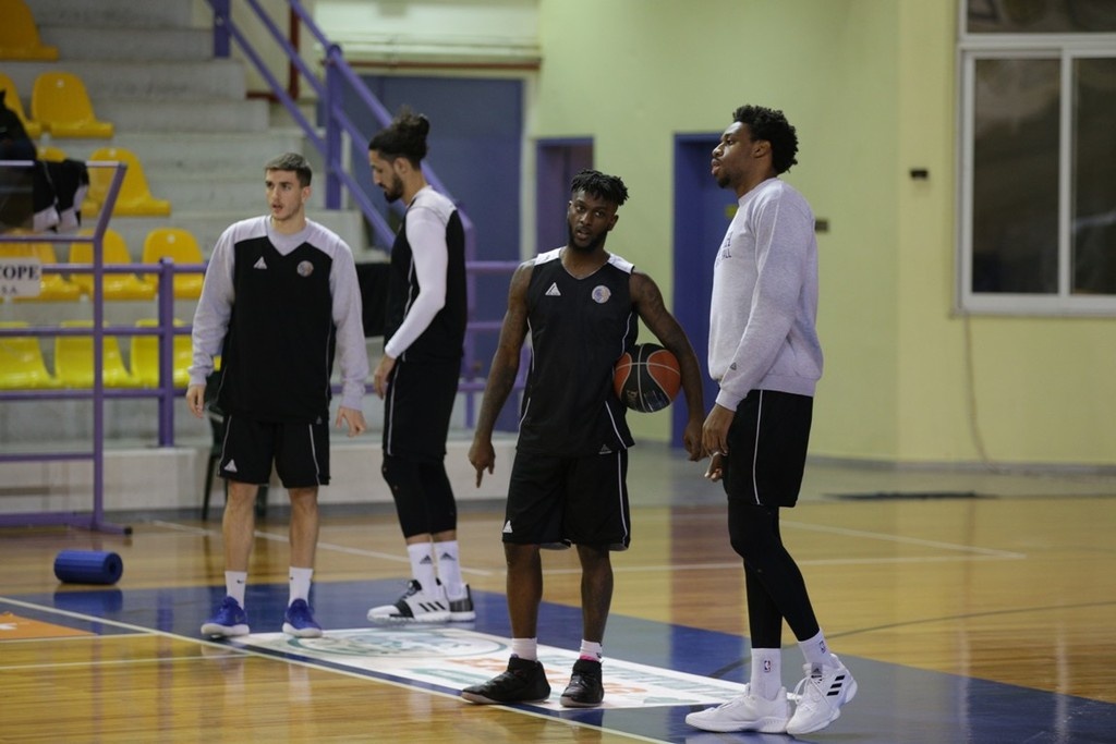 Κύμη: Με Λιούις κόντρα στον Χολαργό (photos)