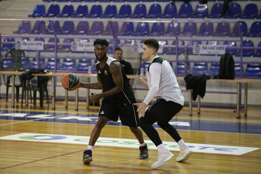 Κύμη: Με Λιούις κόντρα στον Χολαργό (photos)