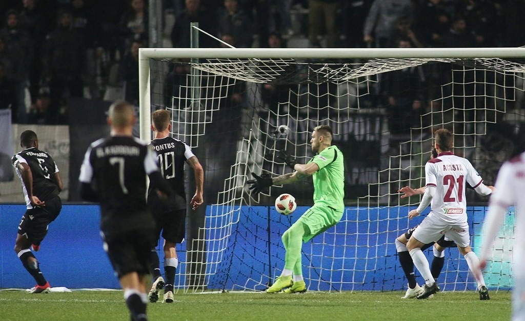 ΠΑΟΚ-ΑΕΛ 2-1: Ξεπέρασε το «βυσσινί» εμπόδιο (photos)