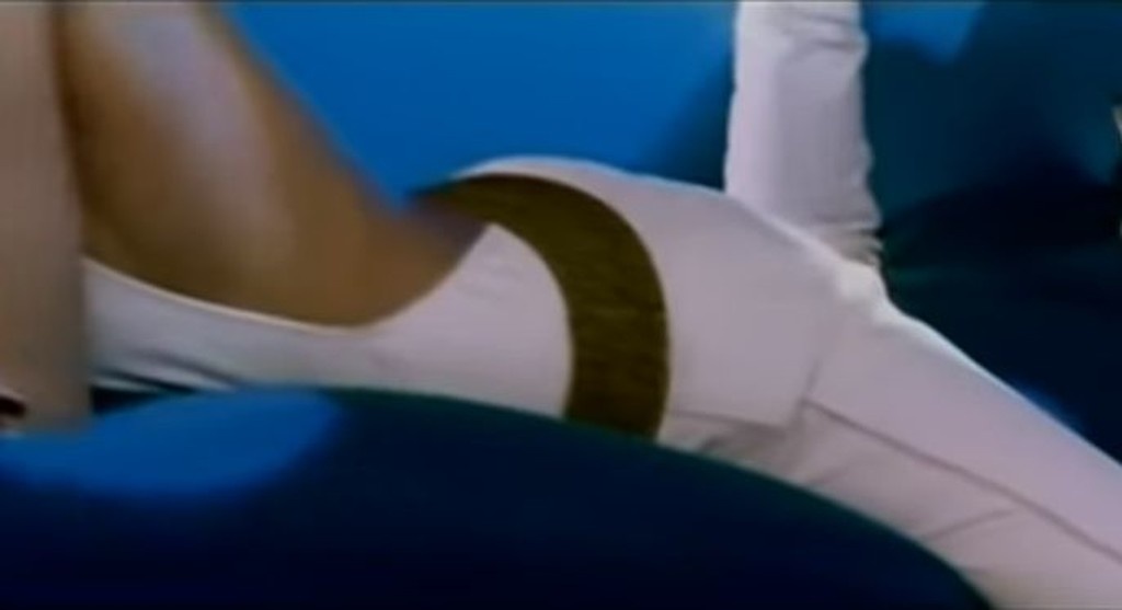 Σέξι Βίκυ Καγιά σε video clip