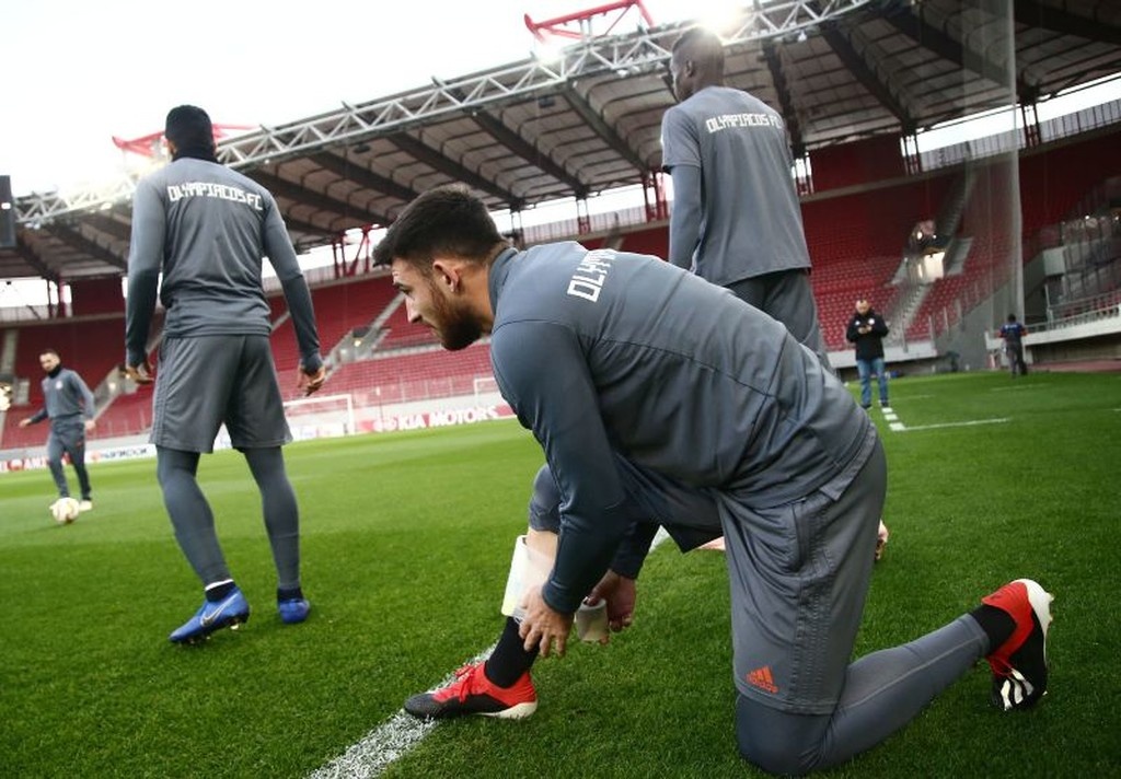 Έτοιμος για Μίλαν ο Ολυμπιακός (photos+video)