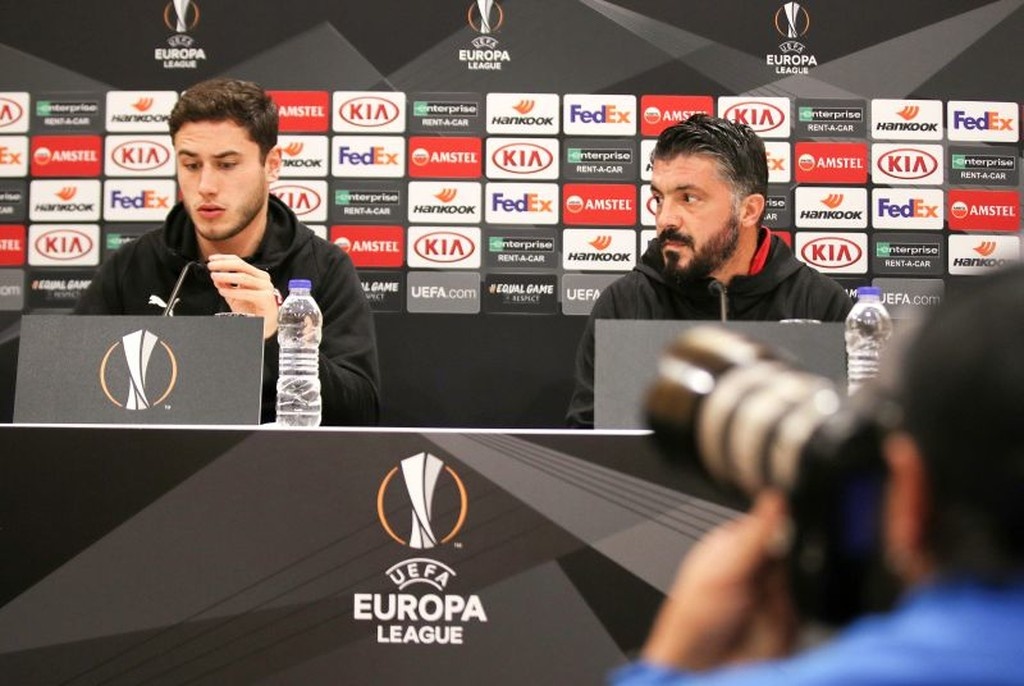 Αποθέωσε Ολυμπιακό ο Γκατούζο (video+photos)