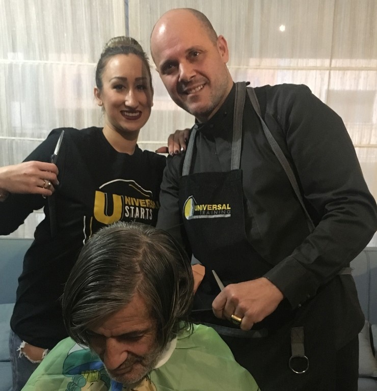 Κίνηση αγάπης από το UNIVERSAL TRAINING στον Ξενώνα  Φιλοξενίας Αστέγων του Δήμου Αθηναίων