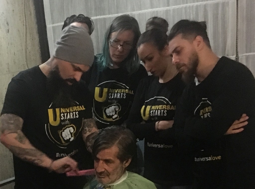 Κίνηση αγάπης από το UNIVERSAL TRAINING στον Ξενώνα  Φιλοξενίας Αστέγων του Δήμου Αθηναίων