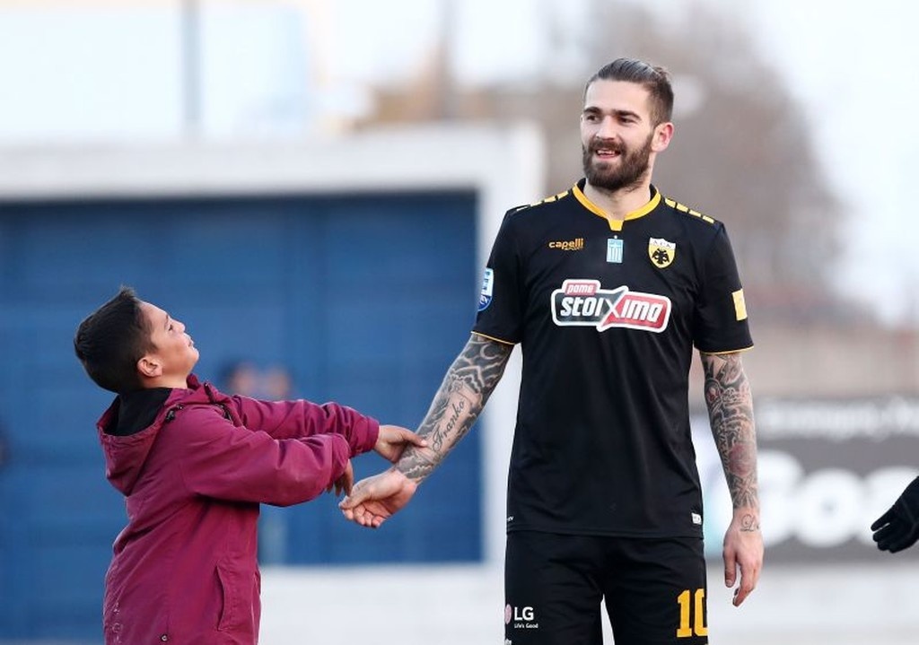 ΑΕΚ: Τραυματίστηκε ο Λιβάγια (photos)