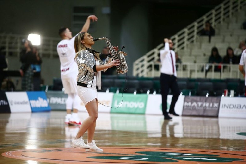 Το σόου της Yarden Klayman στο ΟΑΚΑ (videos+photos)