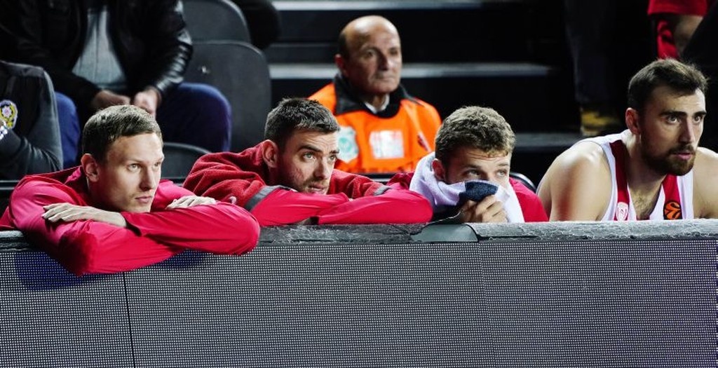 Ολυμπιακός: Η απογοήτευση στον πάγκο και τα δυο DNP (photos)
